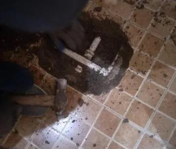 曾都卫生间漏水维修公司为您分享下卫生间渗水如何处理及注意事项