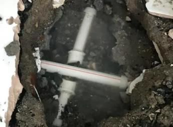 曾都阳台漏水维修公司为您分享楼上楼下漏水怎么处理